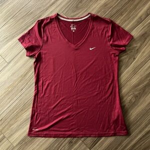 Nike top